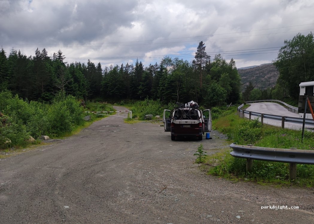 (6723) Bremanger - Primær Fylkesveg 614 — foto