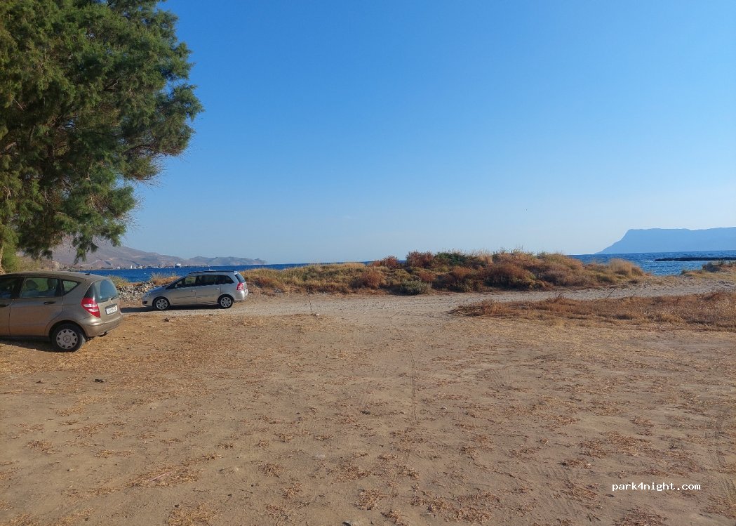 (734 00) Kissamos - Unnamed road — foto