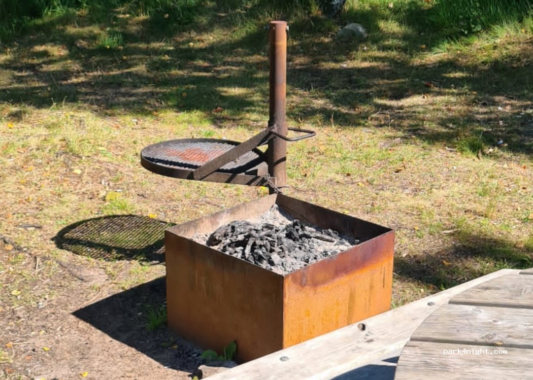 (442 92) Romelanda - 300 Stenhålt — foto 2