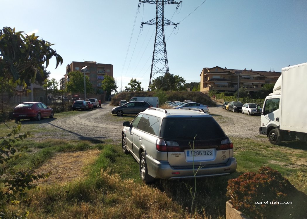 (08755) Castellbisbal - 9 Avinguda de Sant Vicenç — foto