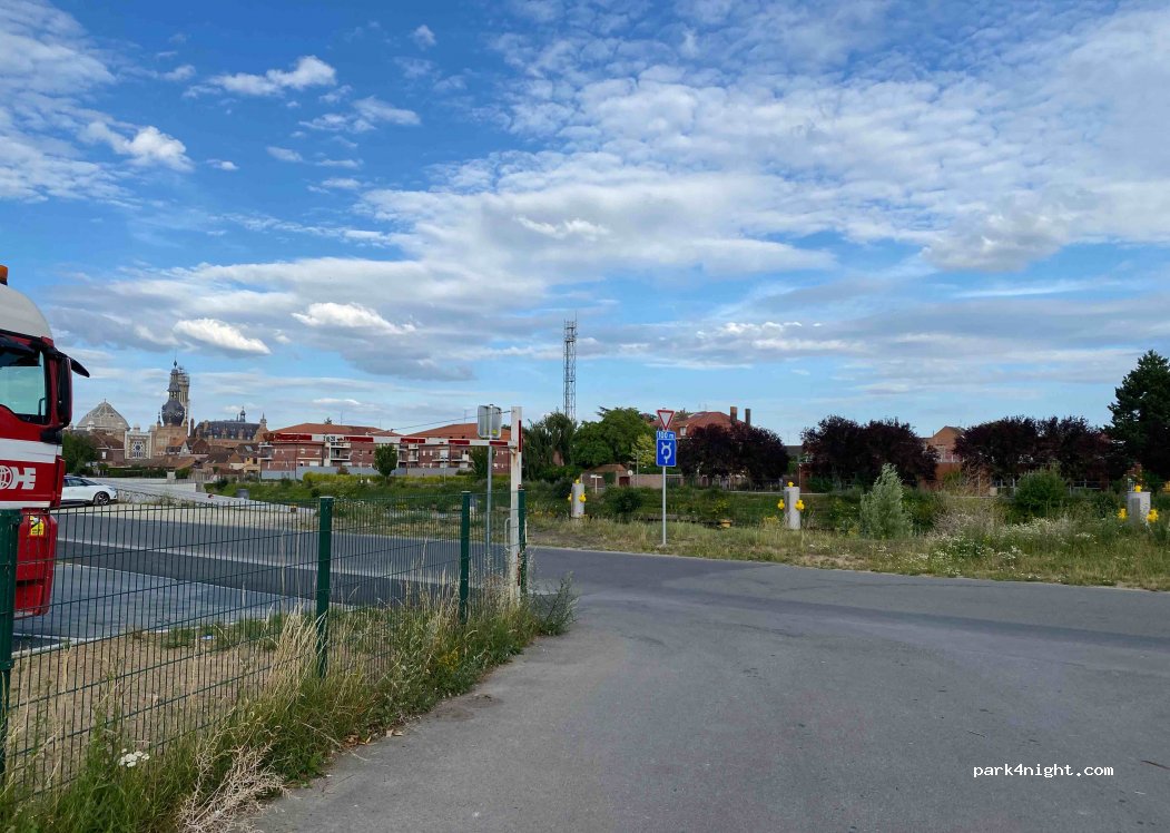 (7780) Comines-Warneton - 10 Rue des Arts — foto 2