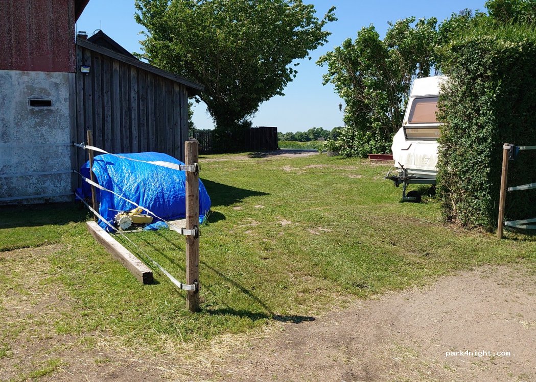 (261 94) - 40 Gisslebergavägen — foto 2