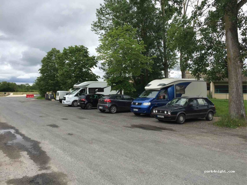 (24560) Issigeac - 93 D14 — foto 3