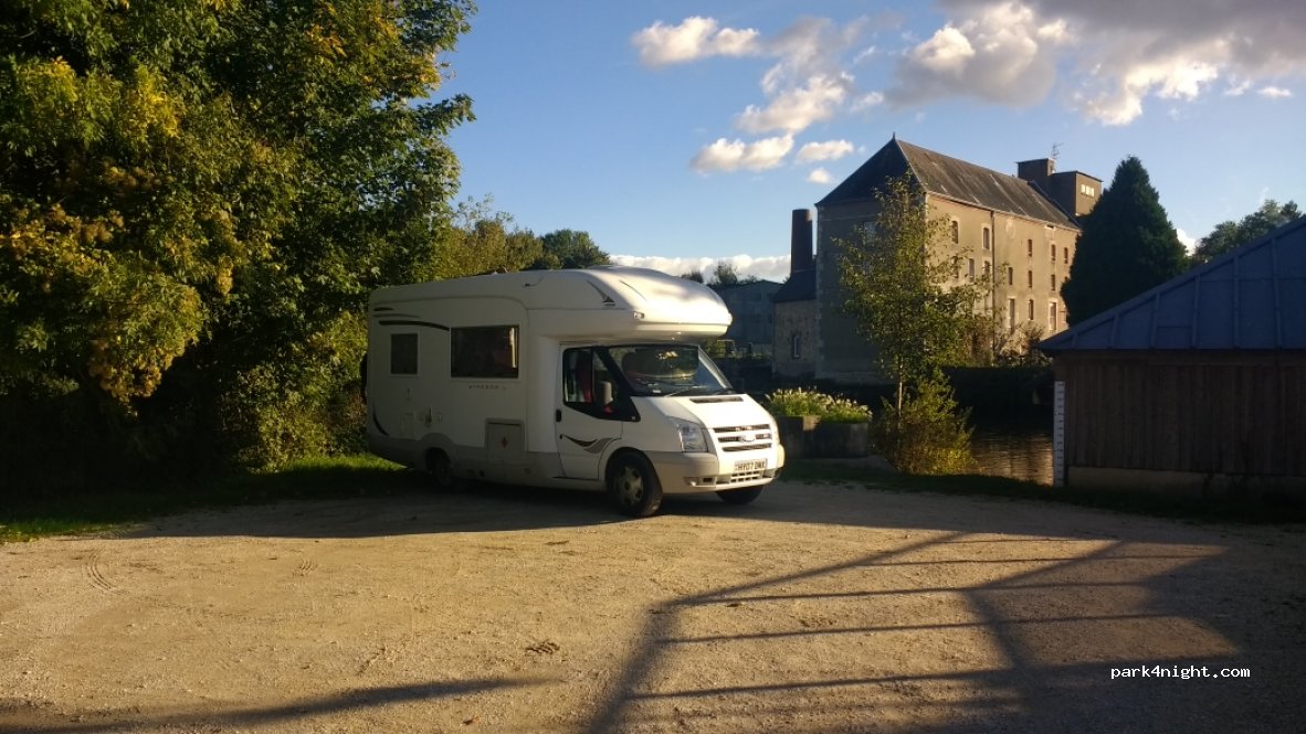 (28200) Marboué - 6-8 Rue Léon Provendier — foto 3