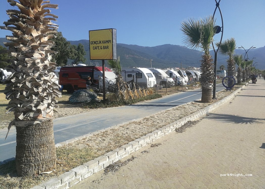genclik  camp — foto 2