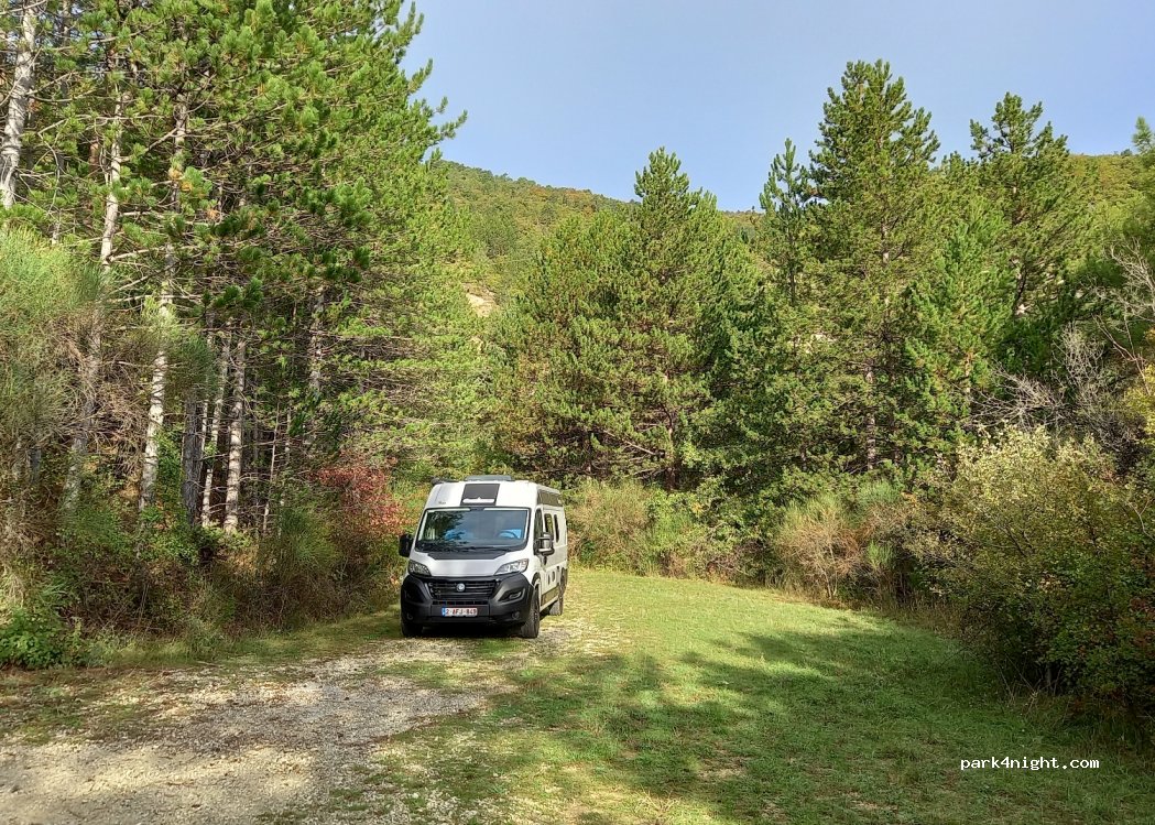 (84390) Aurel - Unnamed Road — foto 3