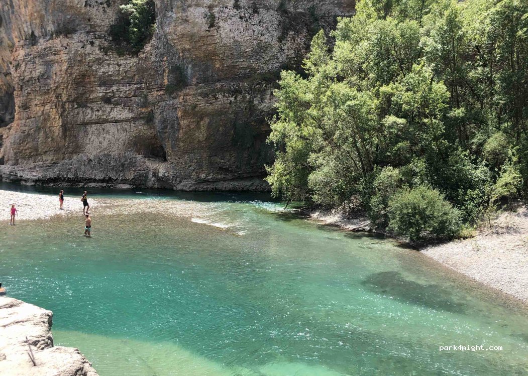 (22371) Janovas - Unnamed Road — foto
