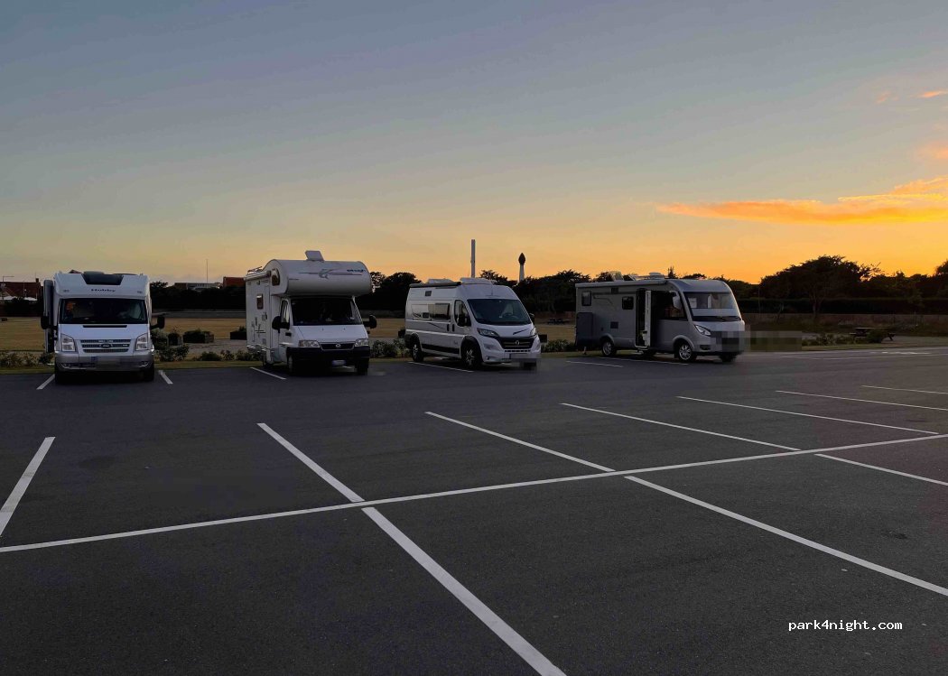 (9990) Skagen - 16 Skolevej — foto
