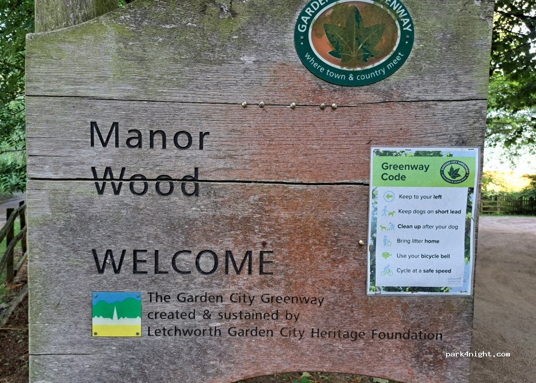 (SG6 2AH) Letchworth Garden Cit - Roxley Court Lane — foto