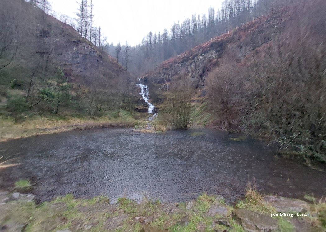 (CF40 2DW) Tonypandy - Howard St — foto 4
