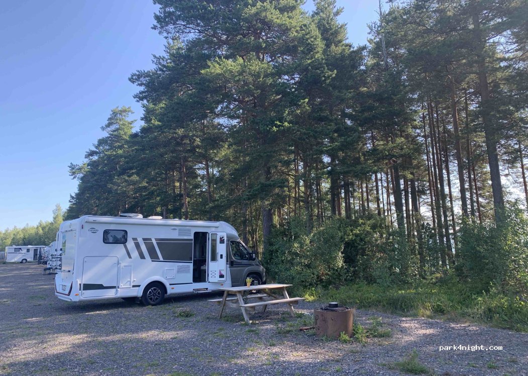 (696 93) Hinstorp - — foto 5
