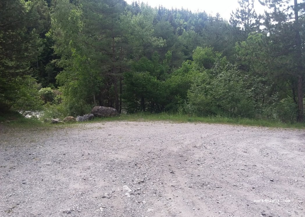 (05200) Crots - Unnamed Road — foto
