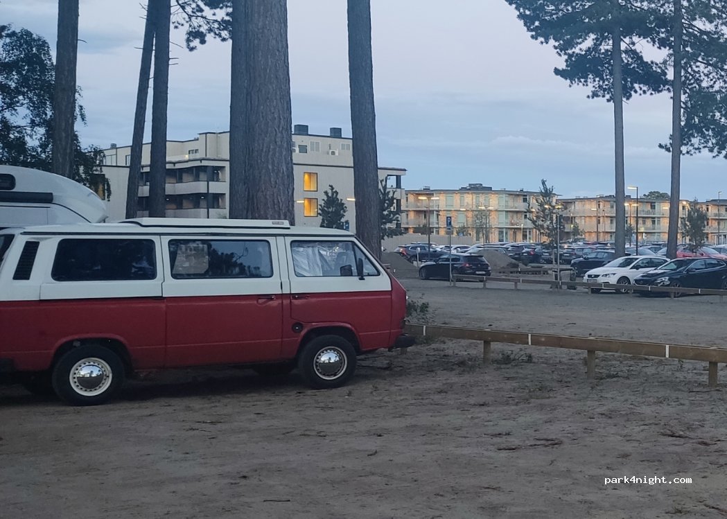 (296 32) Åhus - 42 Kolonivägen — foto