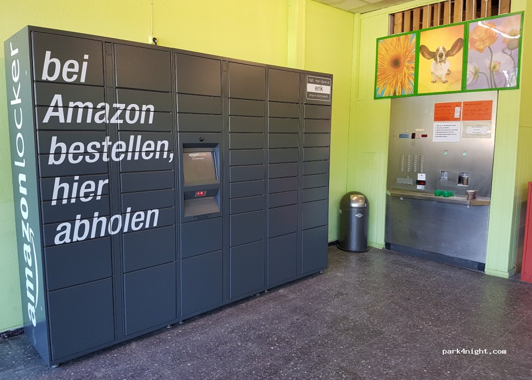 (65929) Frankfurt am Main - 1 Adolf-Haeuser-Straße — foto