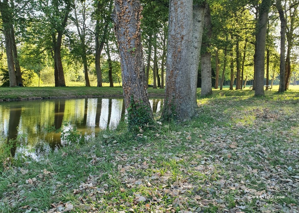 (41700) Fresnes - 14 Allée du Parc — foto
