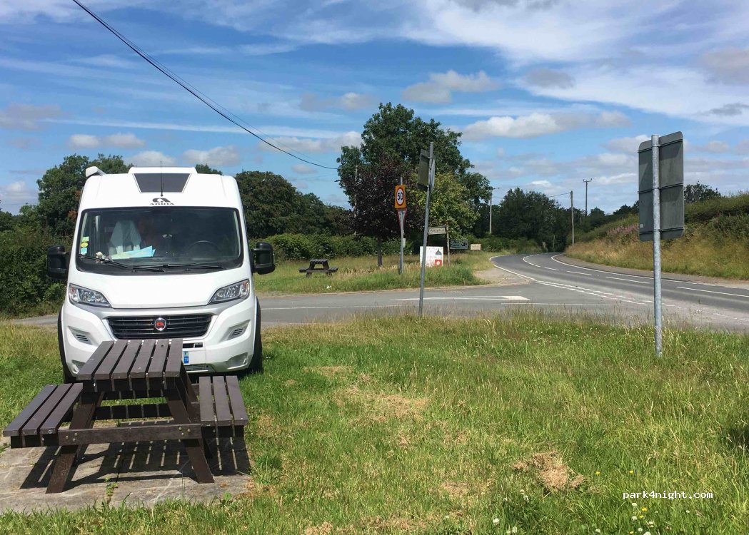 (SA48 8ET) Lampeter - Unnamed road — foto 2