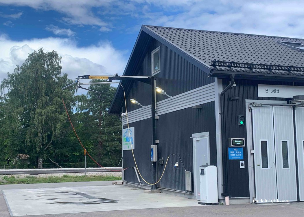 (862 31) Kvissleby - 17 Affärsgatan — foto