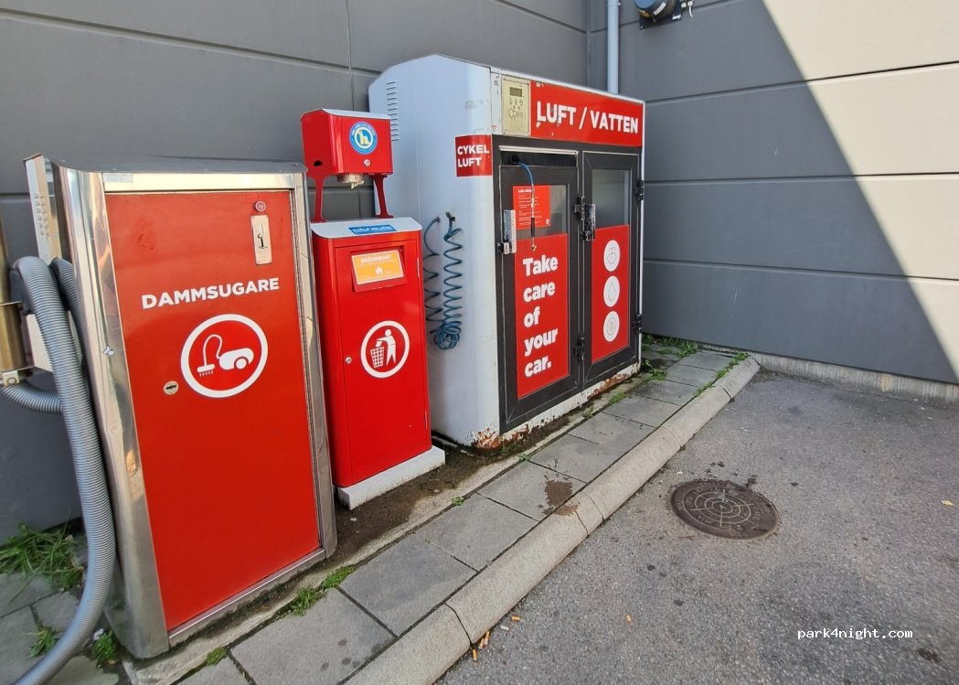 (302 63) Halmstad - 1 Prästvägen — foto 2