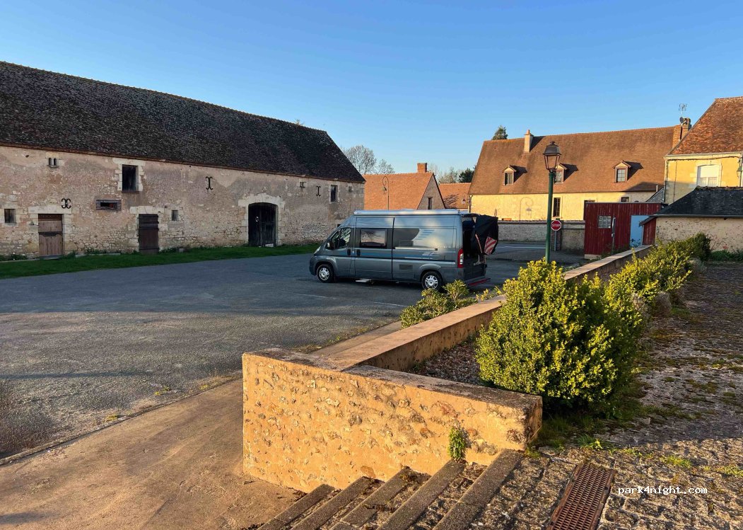 (72400) Avezé - 2 Rue de l'Église — foto 3