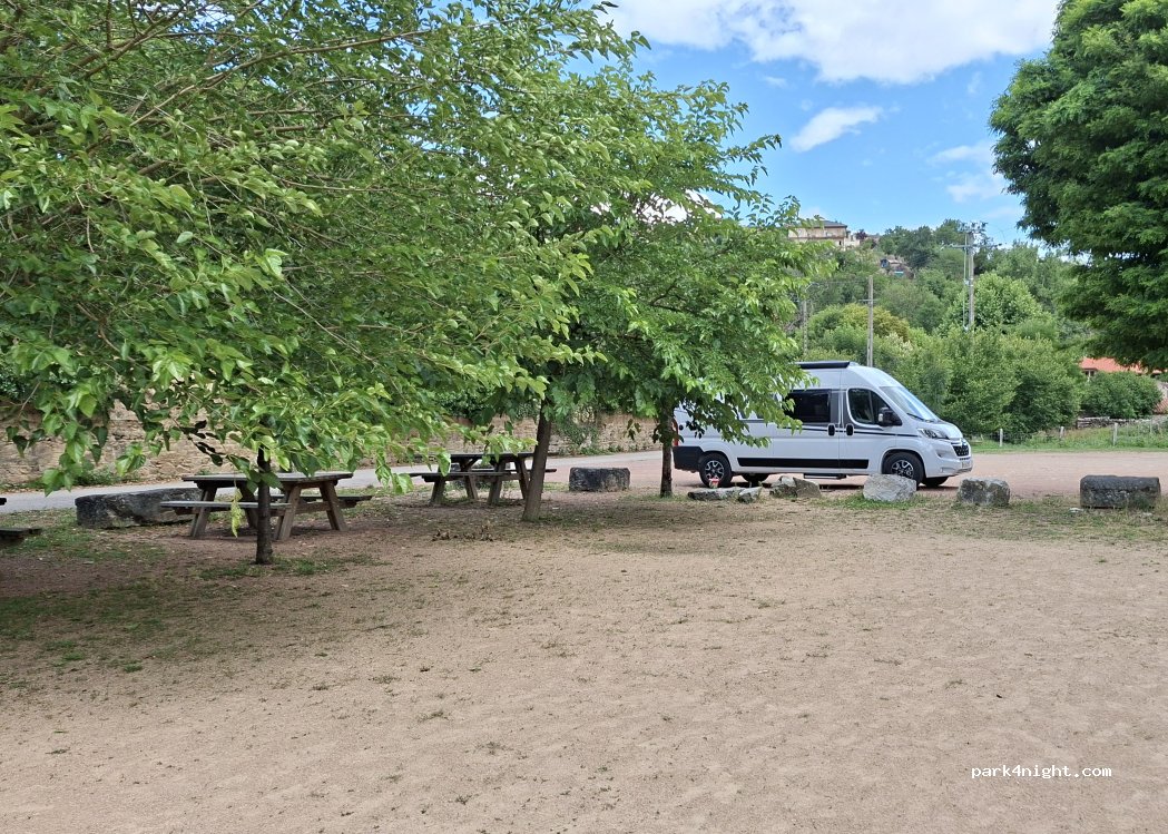 (42260) Saint-Germain-Laval - 16 Baffy — foto 5