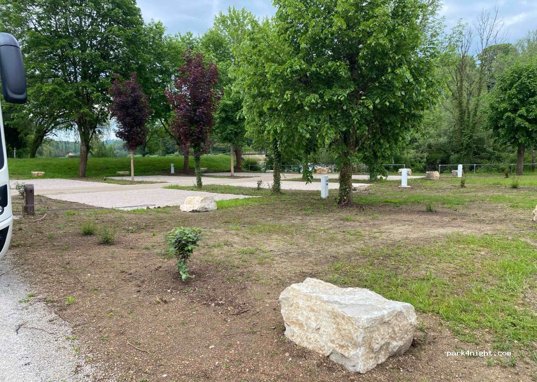 Aire de Recey-sur-Ource — foto 3