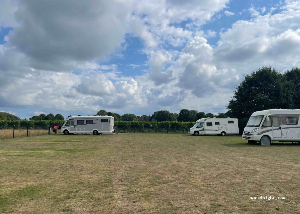 Camperplaats Hoek — foto 4