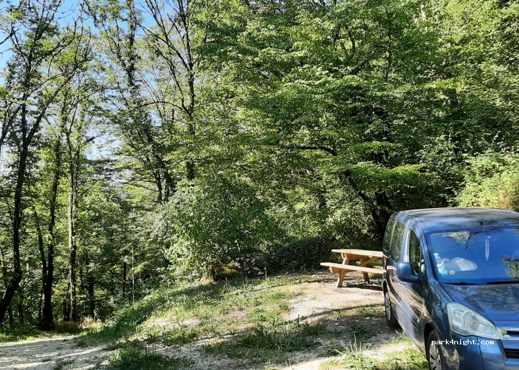 (25290) Ornans - 9 Ruelle des Fermés — foto