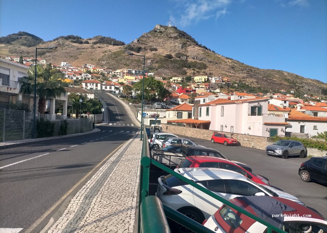 (9200-090) Machico - 10 Rua do Senhor Dos Milagres — foto 2