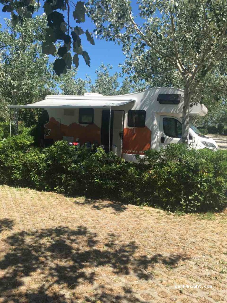 Camperoasi Area Sosta Camper — foto 2