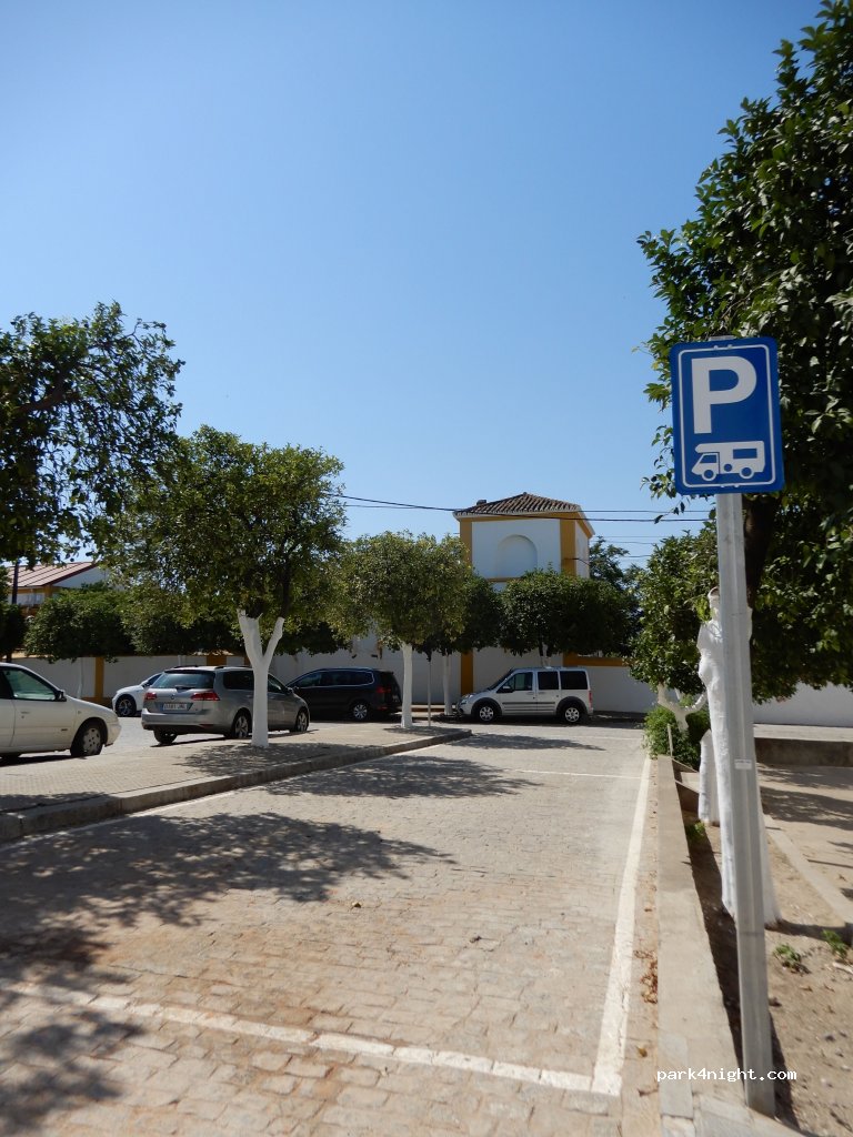 (41470) Peñaflor - 86 Calle Juan Carlos I — foto