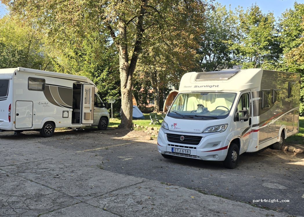 Downtown Forest Hostel & Camping — foto 4