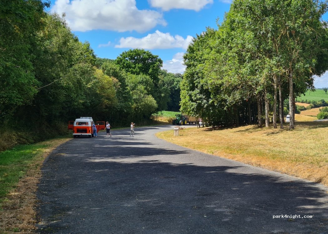 (14350) Souleuvre en Bocage - 2 Le Bois du Désert — foto