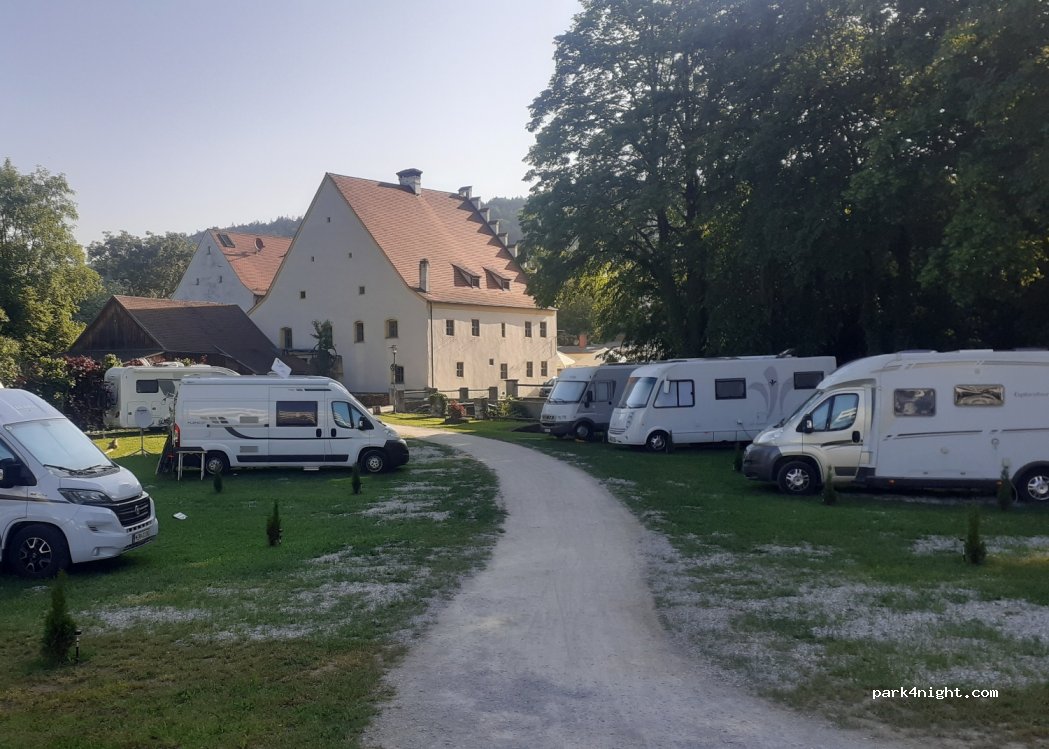 Wohnmobilstellplatz Stampfermühle Berching — foto 4
