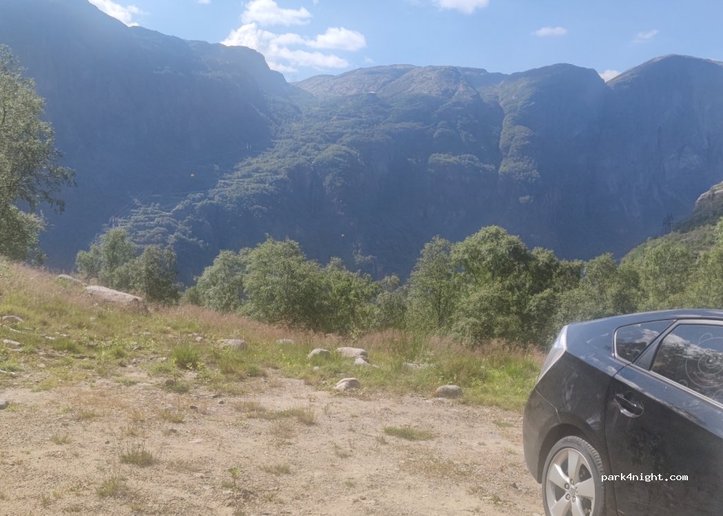 (4127) Lysebotn - Unnamed Road — foto