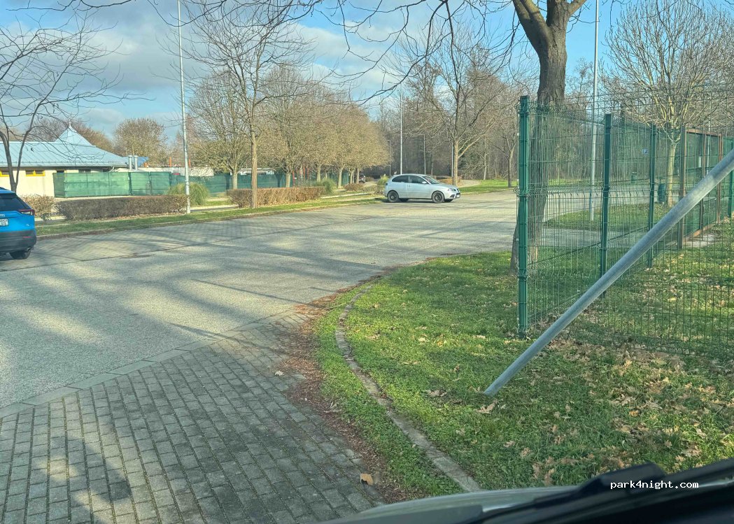 (9600) Sárvár - 1 Vadkert körút — foto 2