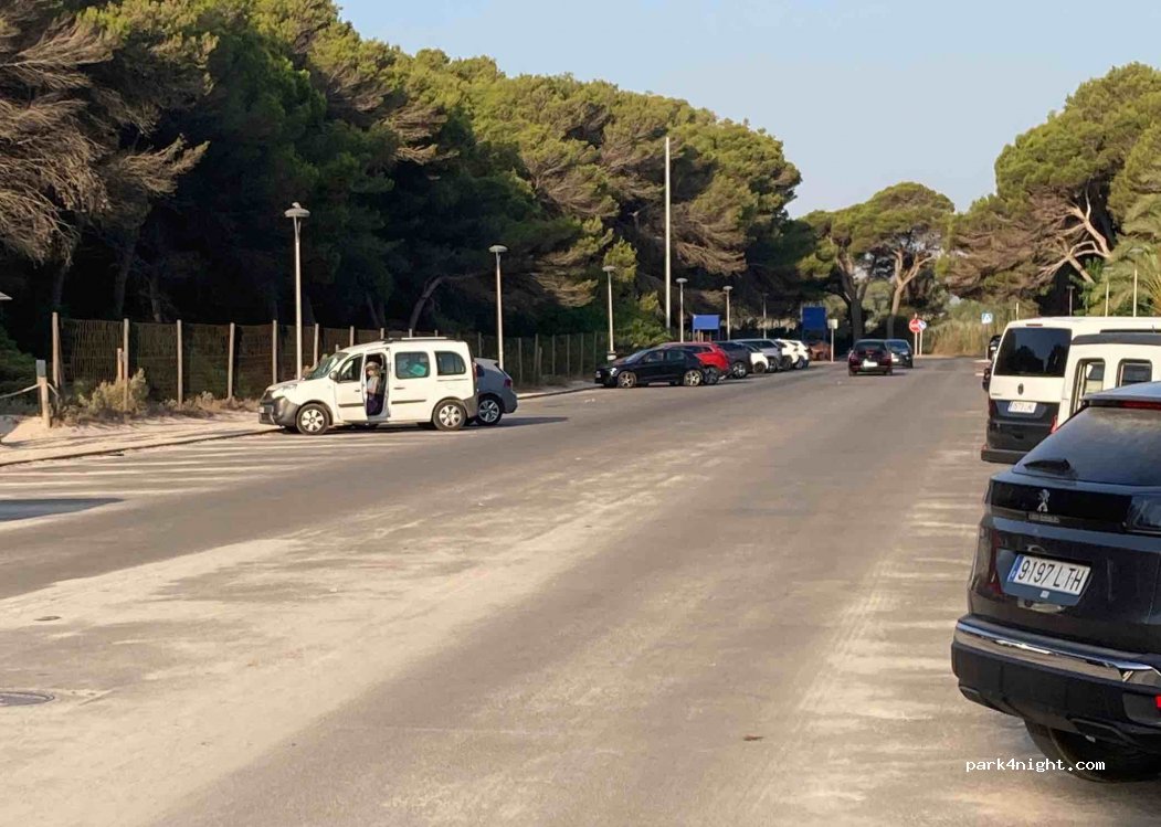 (07458) Muro - Carrer Arenes — foto 2