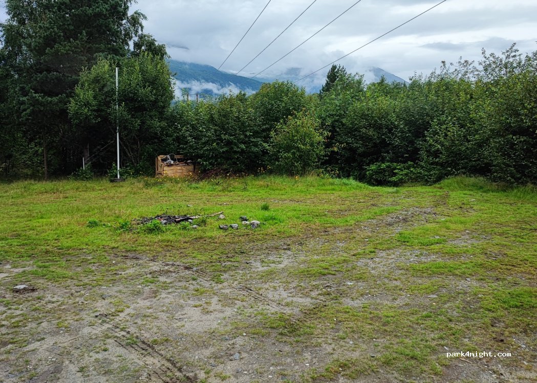 (6600) Sunndalsøra - 8 Hovenvegen — foto