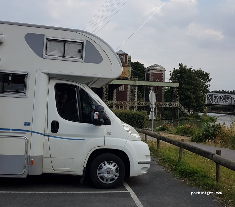 (62510) Arques - 29-31 Rue de l'Ascenseur — foto 4