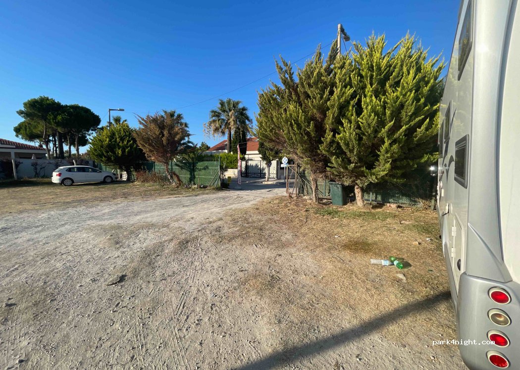 (35930) Çeşme - 95 5152. Sokak — foto