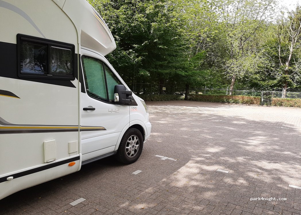 (5056 RP) Berkel-Enschot - 3 Eindhovenseweg — foto