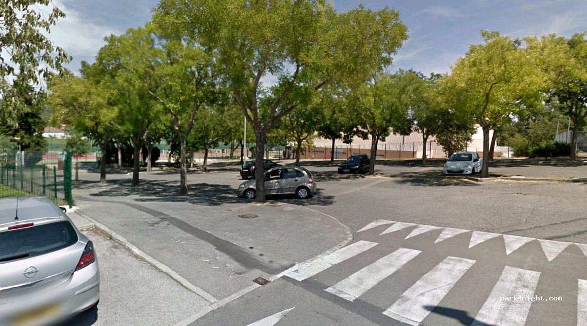 (13090) Aix-en-Provence - 7 Rue Château de l'Horloge — foto