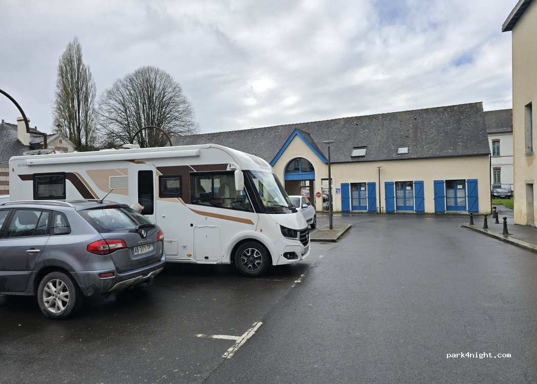 (35500) Vitré - Rue Pasteur — foto 2