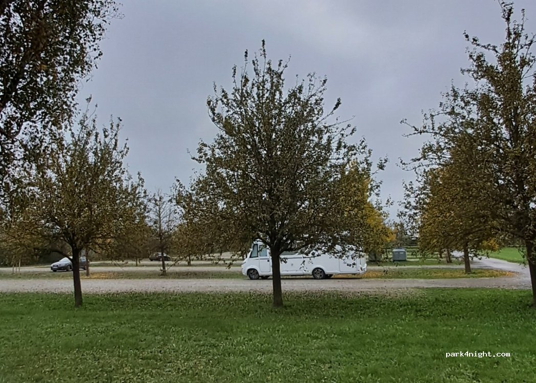 (88630) Pfullendorf - 30/2 Meßkircher Straße — foto 2