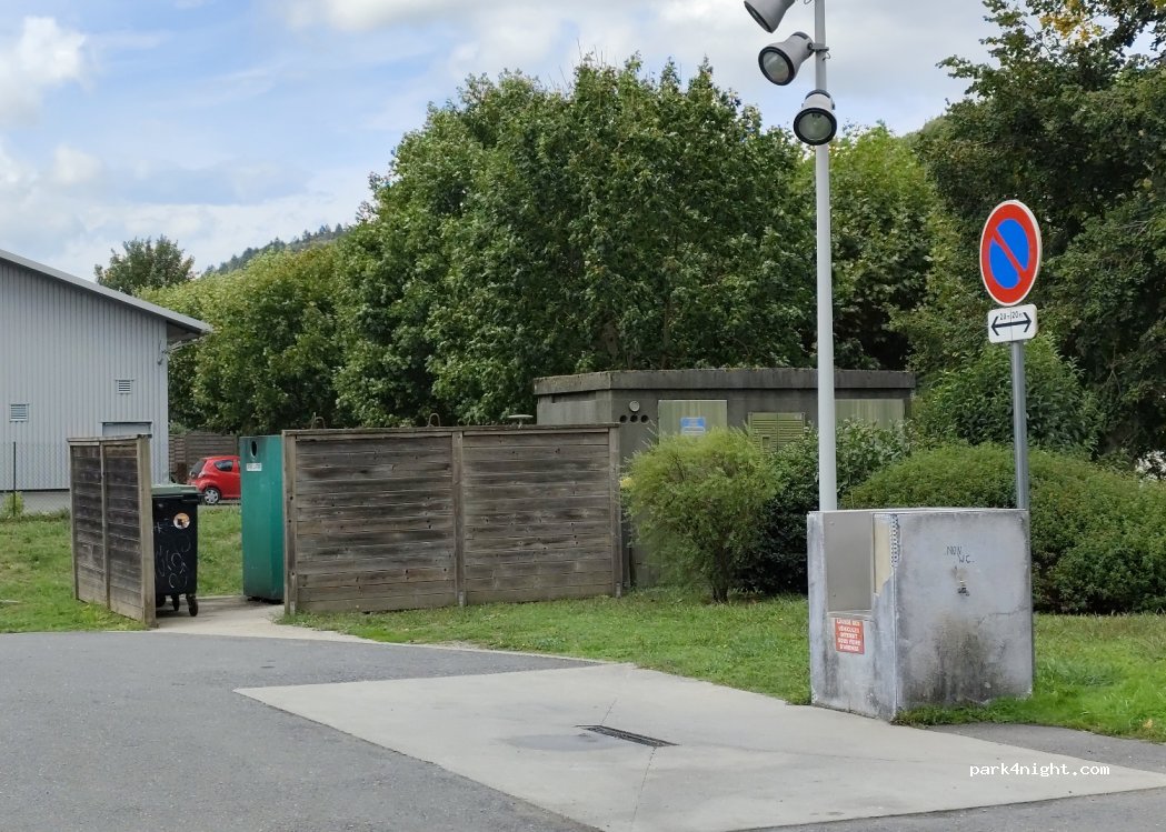 Aire de camping car Labastide-Rouairoux — foto