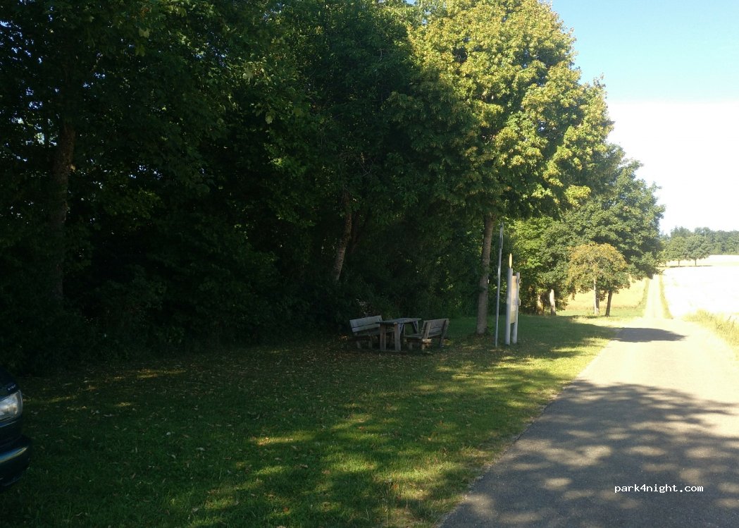 (72525) Münsingen - Unnamed Road — foto