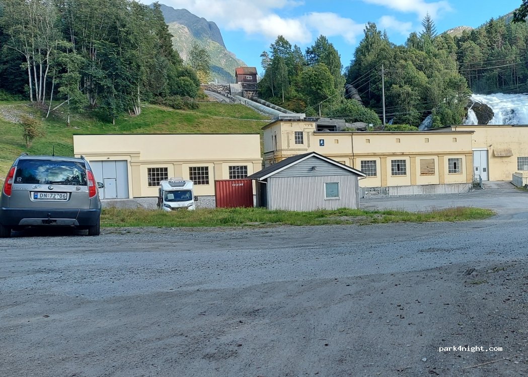 (6823) Sandane - 116 Eidsfossen — foto