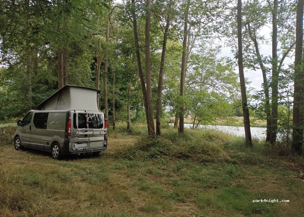 (58300) Decize - Av. du Gue du Loup — foto 3