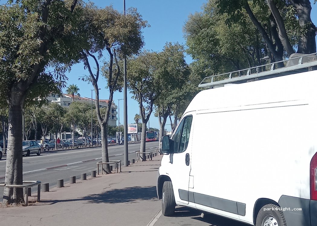 (13008) Marseille - 1307 Avenue du Prado — foto