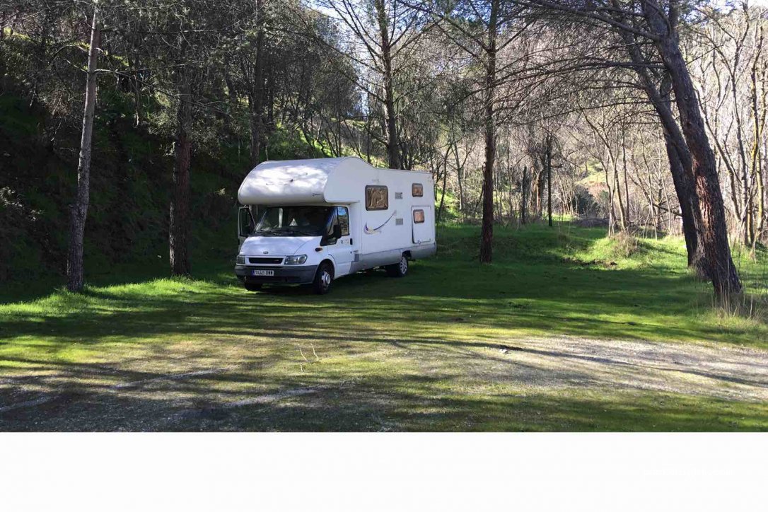 (28680) San Martín de Valdeiglesias - 3 Diseminado Camino Ferrocarril — foto