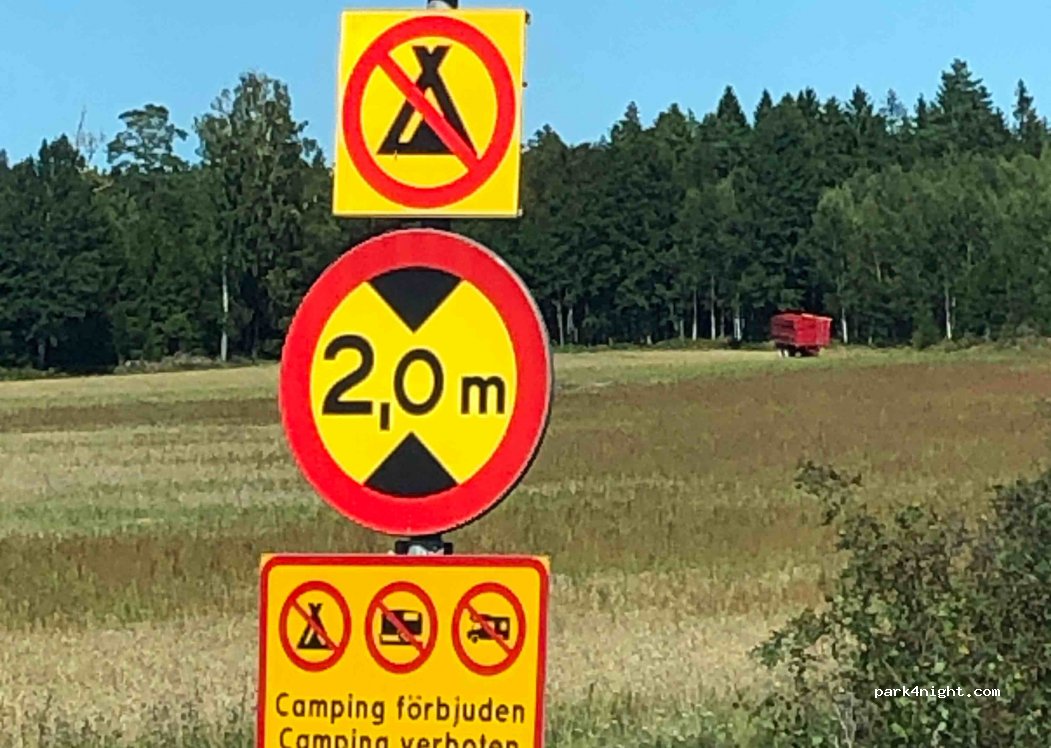 (542 91) Torsö - Unnamed Road — foto 4